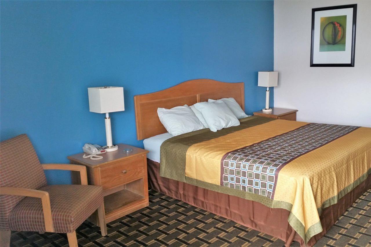 Americas Best Value Inn Елизабеттаун Екстериор снимка